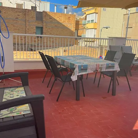 Lleida 25, Casa A Planta Baixa Amb Amplia Terrassa Equipada Amb Barbacoa Sant Carles De La Rapita