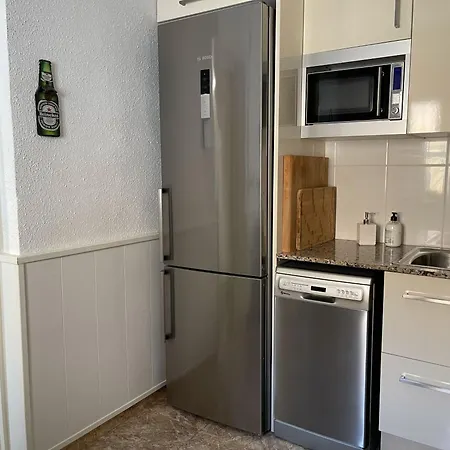 Holiday home Lleida 25, Casa A Planta Baixa Amb Amplia Terrassa Equipada Amb Barbacoa